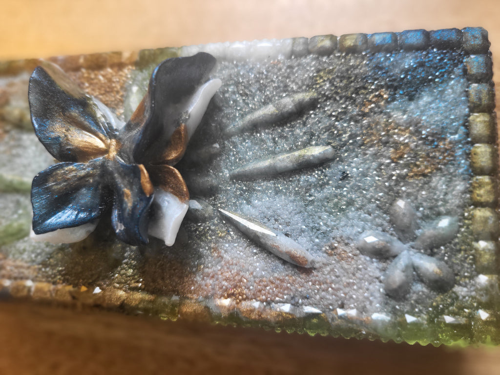 Retro 60s inspired Resin Art Storage Box – Textured Butterfly Design | Handmade Trinket & Keepsake Box