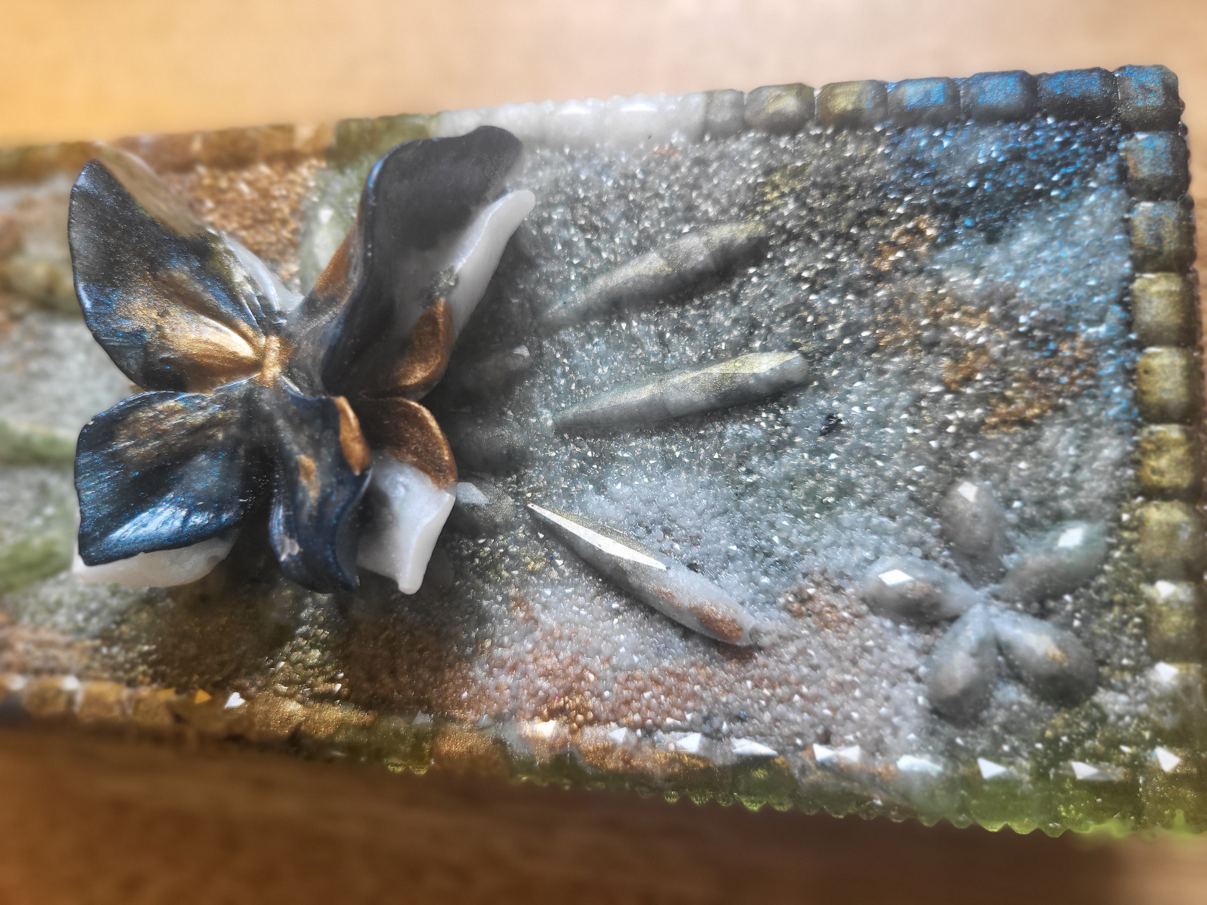 Retro 60s inspired Resin Art Storage Box – Textured Butterfly Design | Handmade Trinket & Keepsake Box