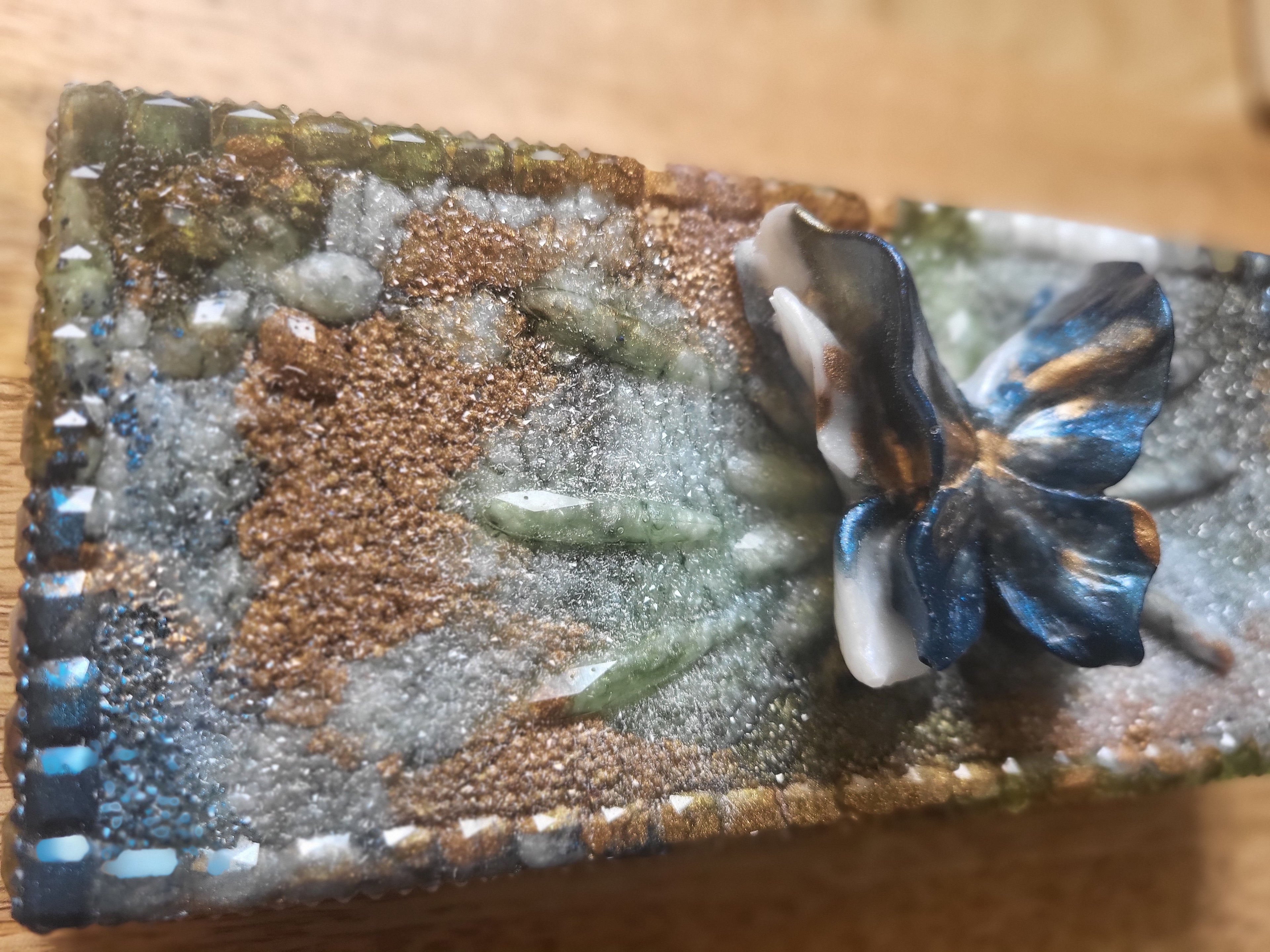 Retro 60s inspired Resin Art Storage Box – Textured Butterfly Design | Handmade Trinket & Keepsake Box