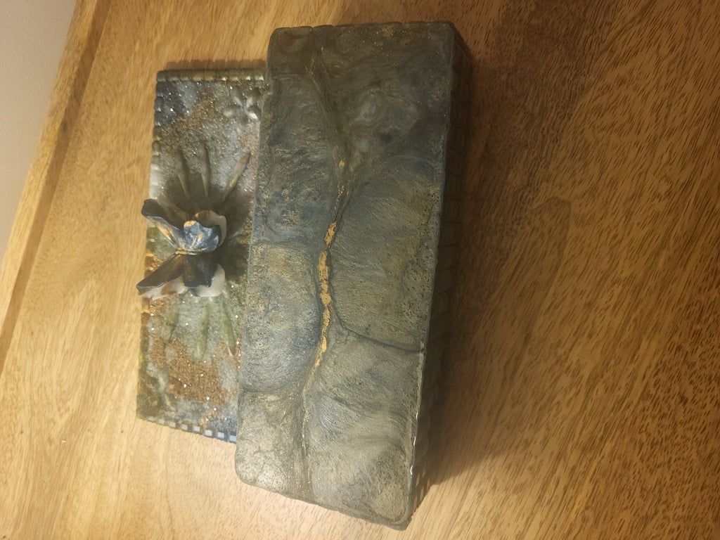 Retro 60s inspired Resin Art Storage Box – Textured Butterfly Design | Handmade Trinket & Keepsake Box